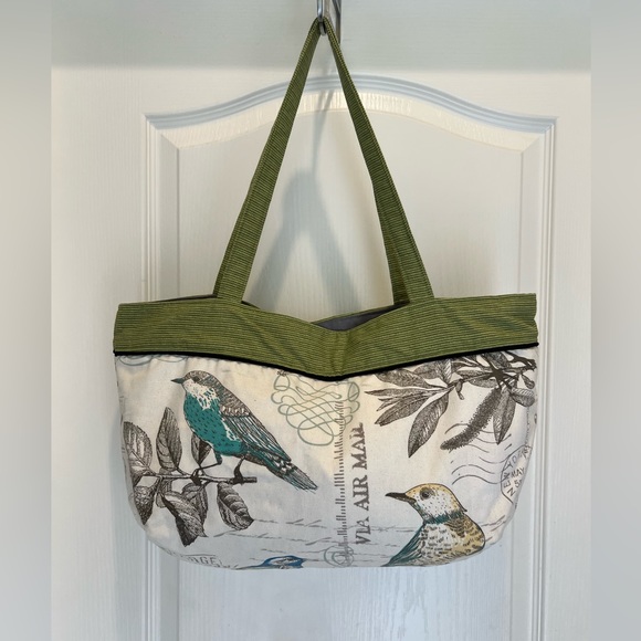 Super cute π₯° Canvas Tote π - Picture 7 of 10